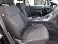 Peugeot 3008  1.6 THP 