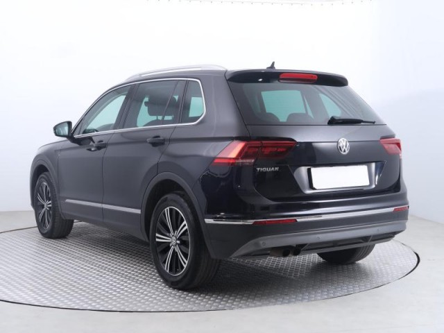 Volkswagen Tiguan  2.0 TSI Highline