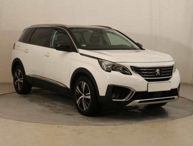 Peugeot 5008  1.5 BlueHDi 