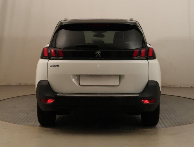 Peugeot 5008  1.5 BlueHDi 