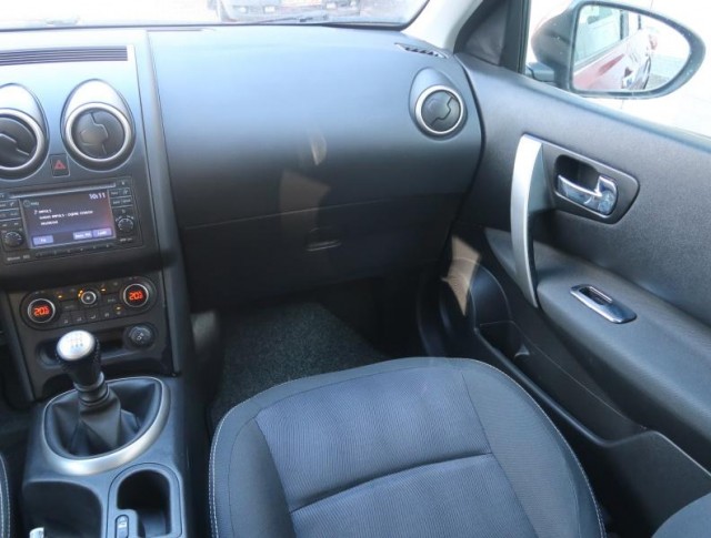 Nissan Qashqai  1.5 dCi 