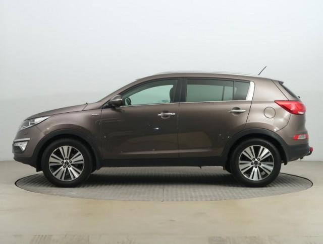 Kia Sportage  2.0 CRDi 