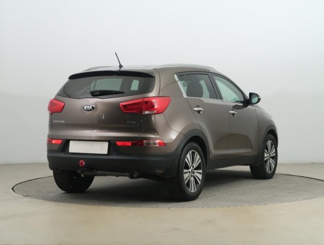 Kia Sportage  2.0 CRDi 