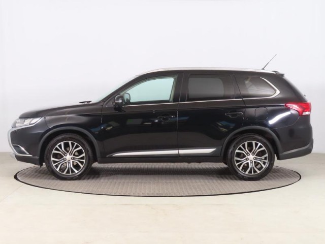 Mitsubishi Outlander  2.0 