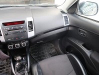 Peugeot 4007  2.2 HDI 