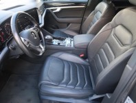 Volkswagen Touareg  3.0 TDI 