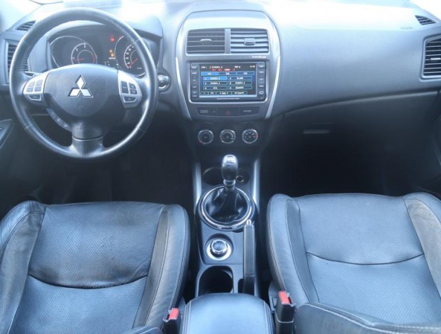 Mitsubishi ASX  1.8 DI-D MIVEC 
