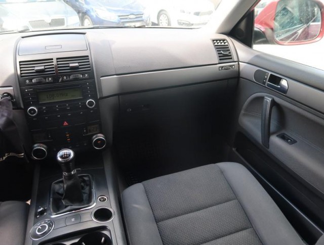 Volkswagen Touareg  2.5 R5 TDI 