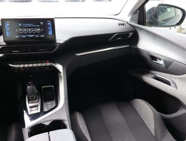 Peugeot 3008  1.2 PureTech Active Pack