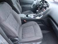 Peugeot 3008  2.0 HDi 