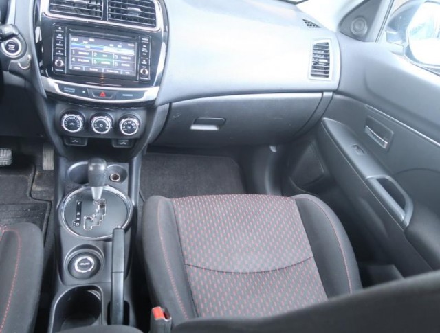 Mitsubishi ASX  2.2 DI-D 