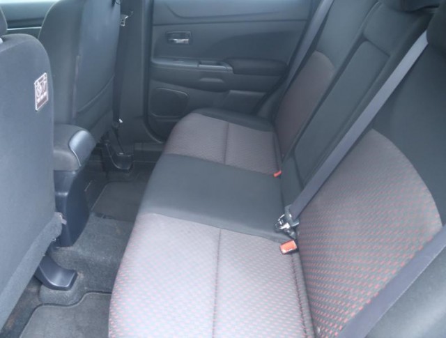 Mitsubishi ASX  2.2 DI-D 