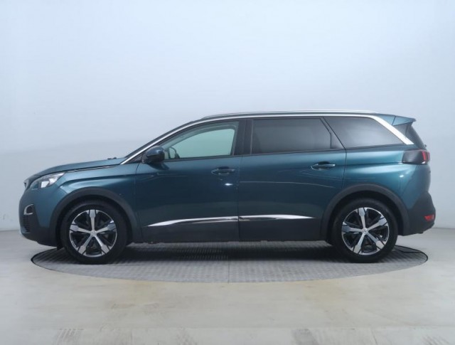 Peugeot 5008  1.5 BlueHDi 