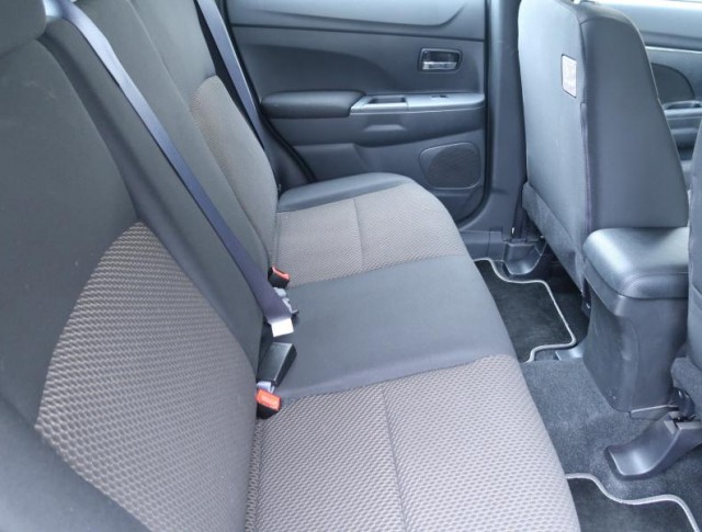 Mitsubishi ASX  1.6 MIVEC Invite