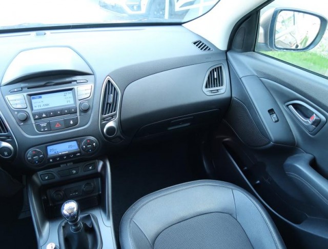 Hyundai ix35  1.6 GDI 