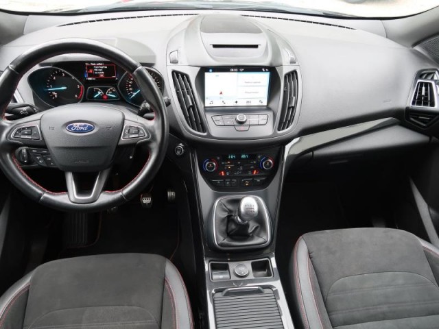 Ford Kuga  2.0 TDCi ST-Line