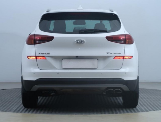 Hyundai Tucson  1.6 T-GDI Trikolor