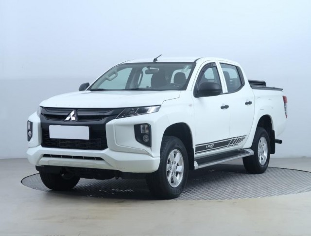 Mitsubishi L200  2.2 DI-D Invite