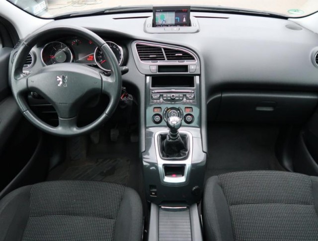 Peugeot 5008  1.6 HDi Access