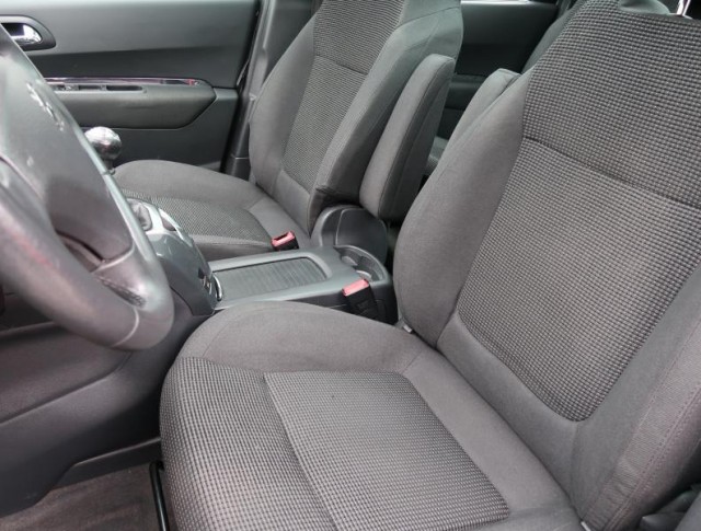 Peugeot 5008  1.6 HDi Access