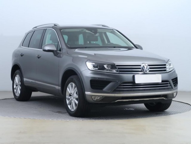 Volkswagen Touareg  3.0 TDI Business