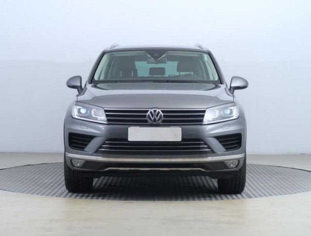 Volkswagen Touareg  3.0 TDI Business