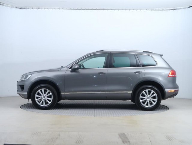 Volkswagen Touareg  3.0 TDI Business