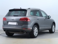 Volkswagen Touareg  3.0 TDI Business