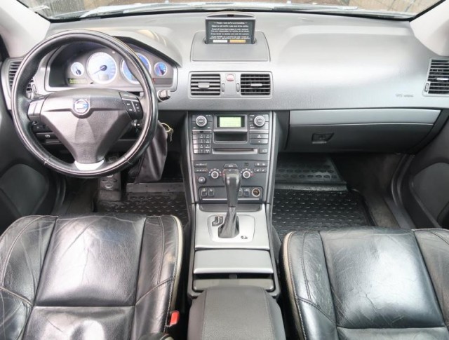 Volvo XC90  D5 
