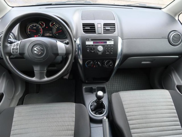Suzuki SX4  1.6 VVT 