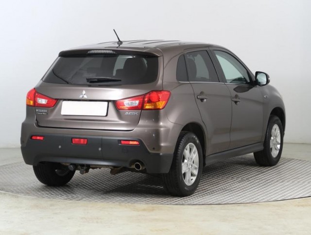 Mitsubishi ASX  1.6 MIVEC Intense