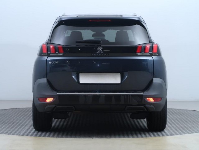 Peugeot 5008  1.6 THP Allure