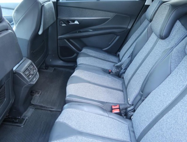 Peugeot 5008  1.6 THP Allure