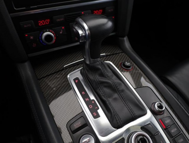 Audi Q7  3.0 TDI S-Line
