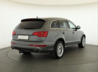 Audi Q7  3.0 TDI S-Line