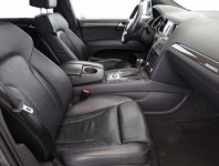 Audi Q7  3.0 TDI S-Line