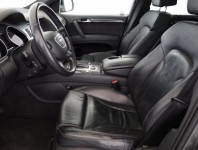 Audi Q7  3.0 TDI S-Line