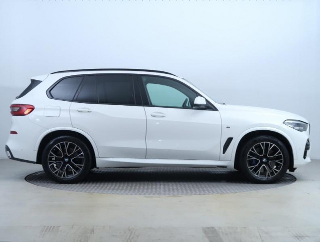 BMW X5  xDrive30d M Paket