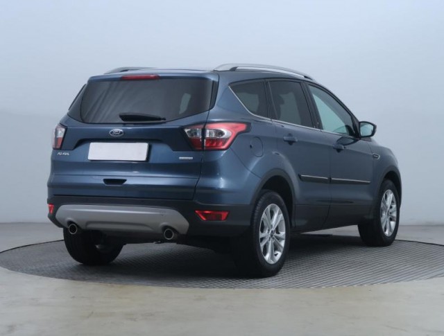 Ford Kuga  1.5 EcoBoost Titanium