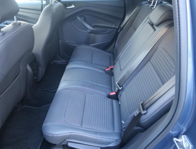 Ford Kuga  1.5 EcoBoost Titanium