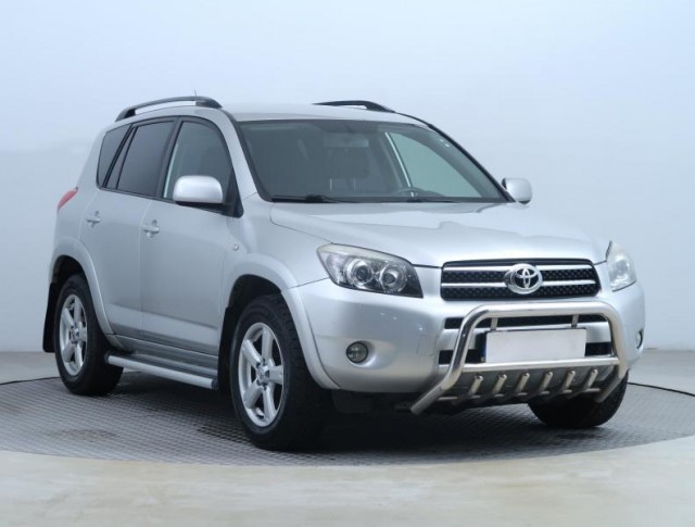 Toyota RAV 4  2.2 D-CAT 