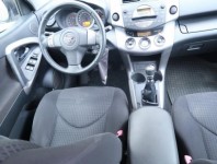 Toyota RAV 4  2.2 D-CAT 