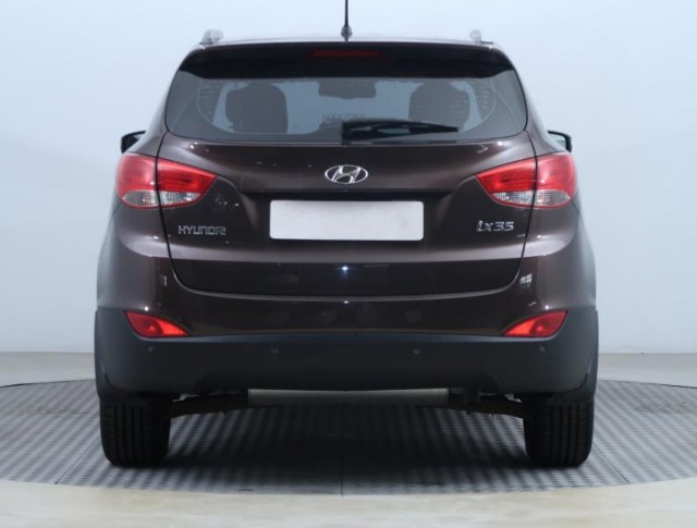 Hyundai ix35  2.0 CVVT Trikolor Plus