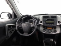 Toyota RAV 4  2.2 D-4D Style