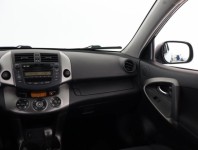 Toyota RAV 4  2.2 D-4D Style