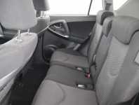 Toyota RAV 4  2.2 D-4D Style