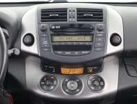 Toyota RAV 4  2.2 D-4D Style