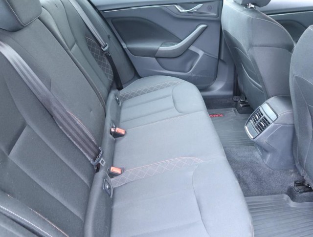 Škoda Kamiq  1.0 TSI Ambition Plus