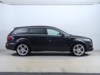 Audi Q7  3.0 TDI 