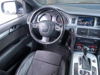 Audi Q7  3.0 TDI 